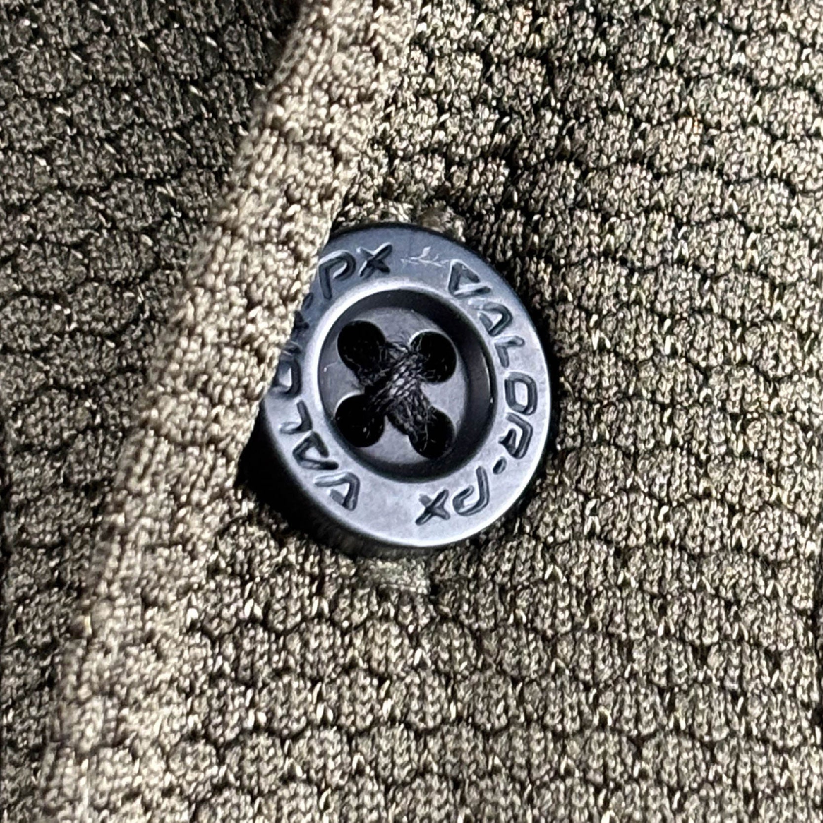 เสื้อโปโล VALOR PX - Proper Polo Shirts (Hiden 3D Screen Logo) เสื้อโปโลแขนสั้น ใส่สบาย