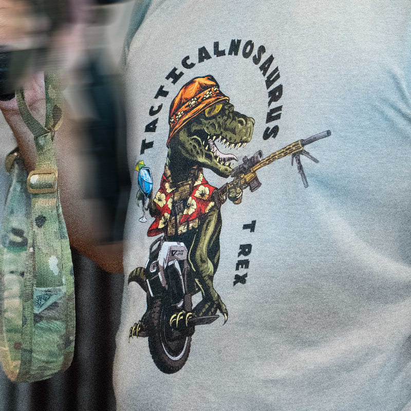 เสื้อยืดสกรีนลาย VALOR PX - Tacticalnosaurus T Rex T-Shirt 2024 เสื้อใส่เที่ยว ลายกราฟฟิค