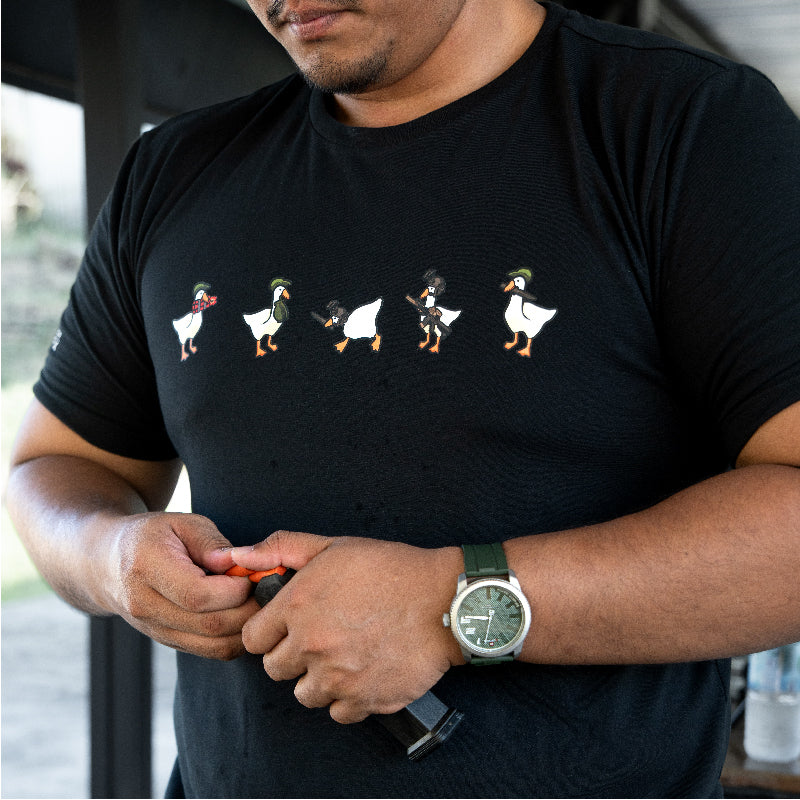 เสื้อยืดสกรีนลาย VALOR PX - สันติไม่ใช่ทางออก T-Shirt 2024 เสื้อใส่เที่ยว ลายกราฟฟิค