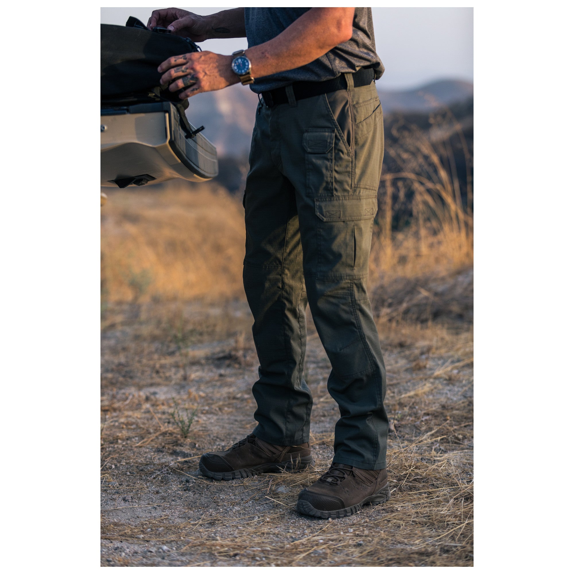 กางเกงคาร์โก้ ขายาว 5.11 Men's Straight Fit ABR Pro Cargo Pant กระเป๋า 9 ช่อง