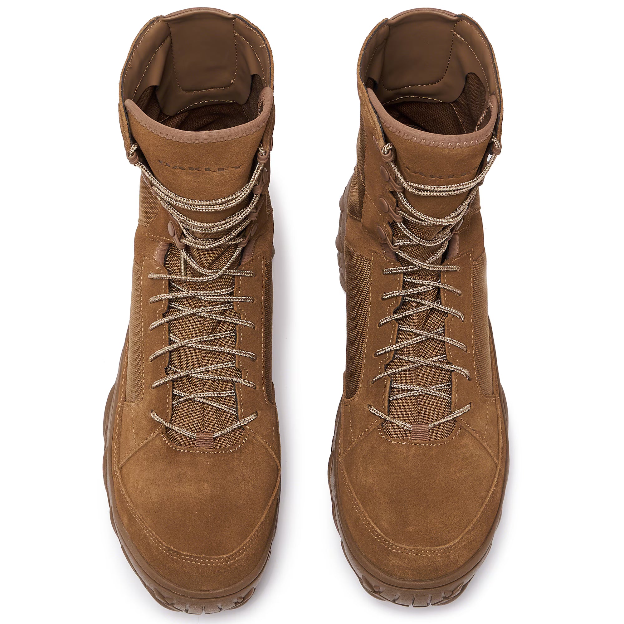 รองเท้า Oakley - FIELD ASSAULT BOOT วางข้างๆ กัน