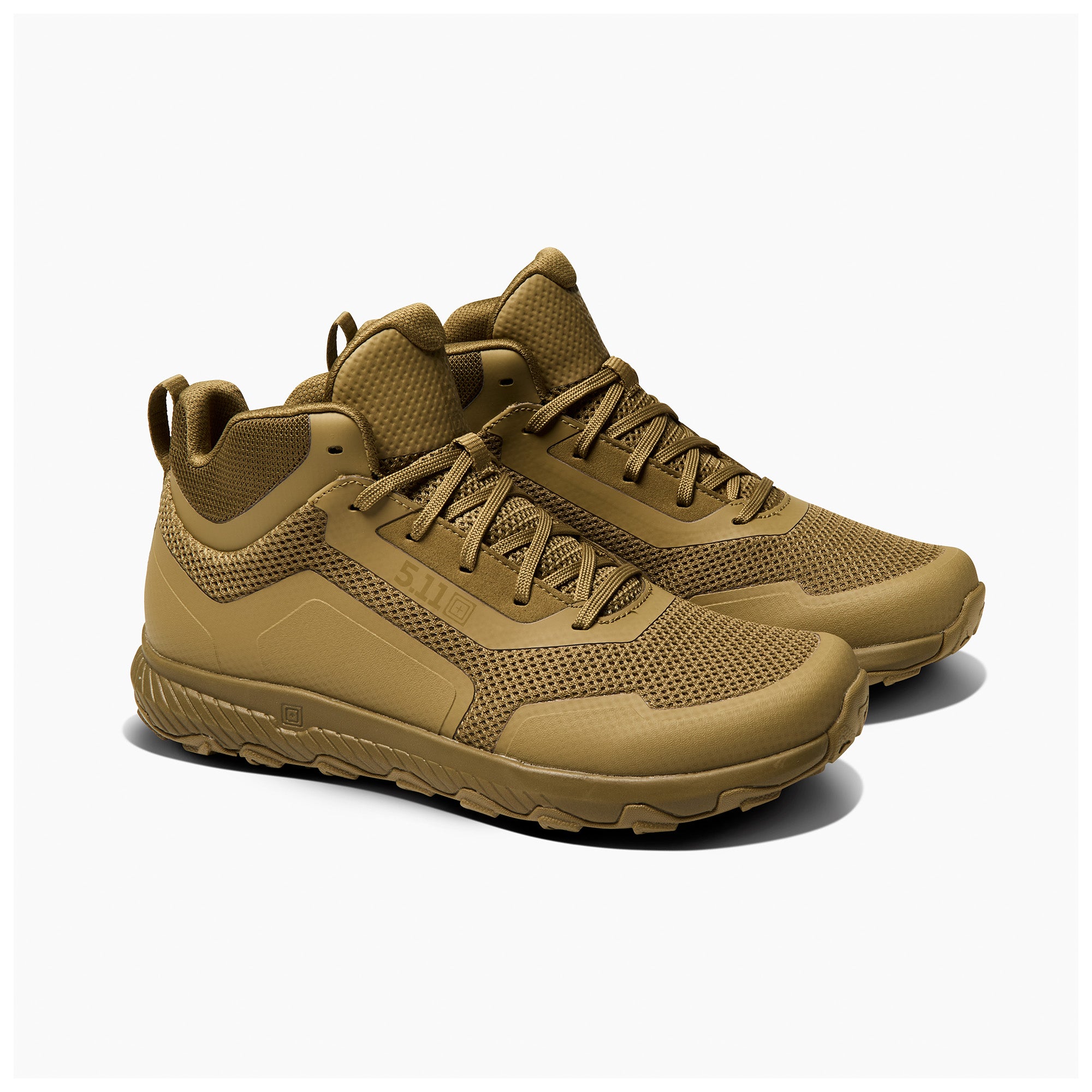 รองเท้าเดินป่า 5.11 A/T™ Trainer Mid 2.0