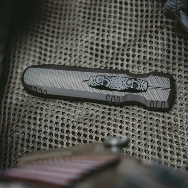 SOG Pentagon OTF - FDE, Professional Use Automatic Knife