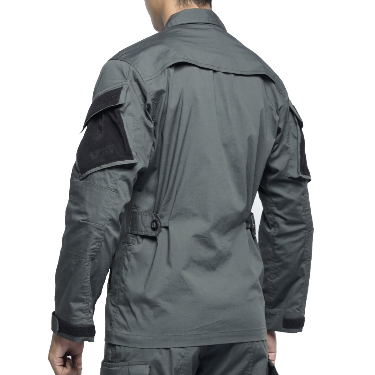 เสื้อ VALOR PX มุมมองด้านหลัง กระดุมปรับระดับได้