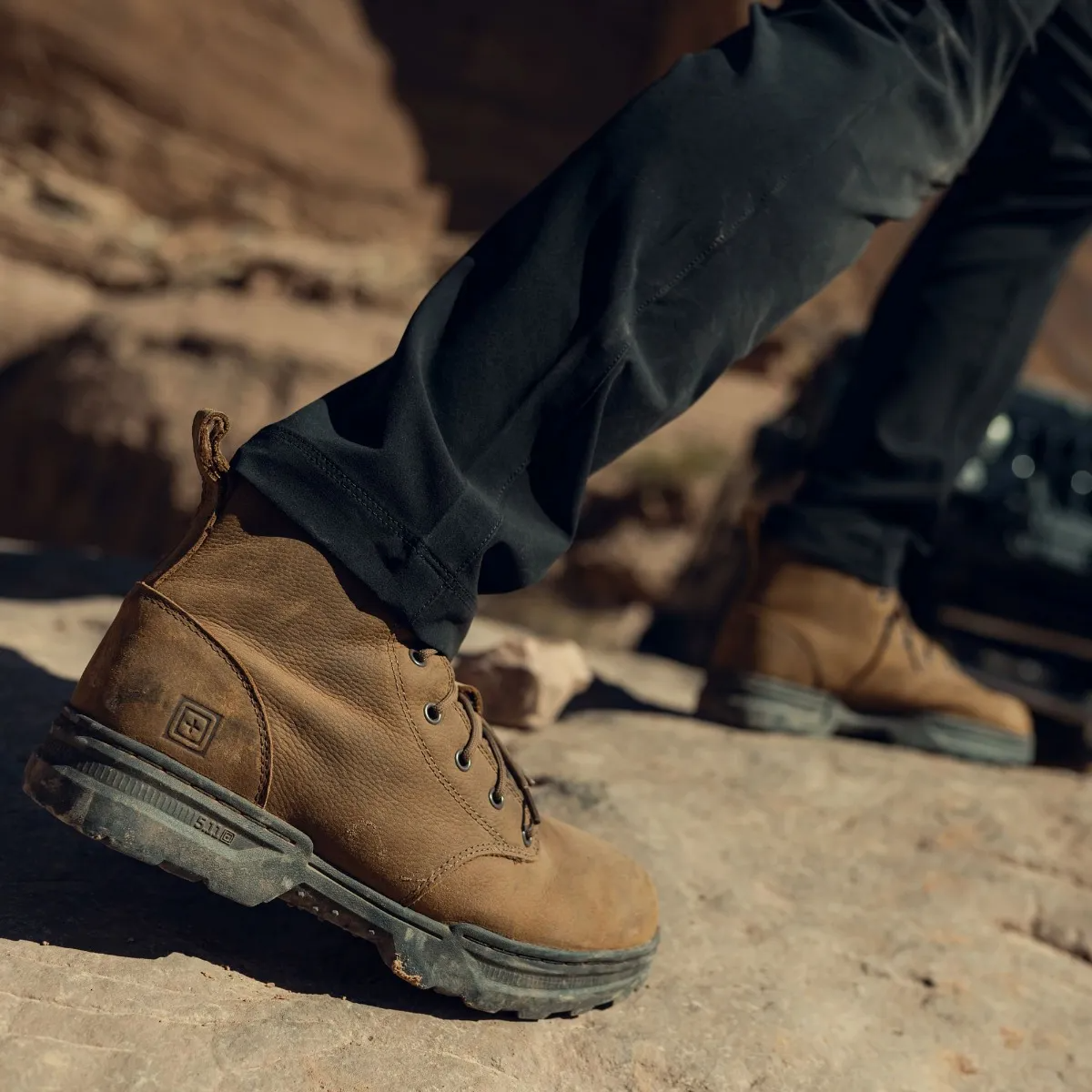 รองเท้าบูท 5.11 Rambler 6" Boot รองเท้าหนัง