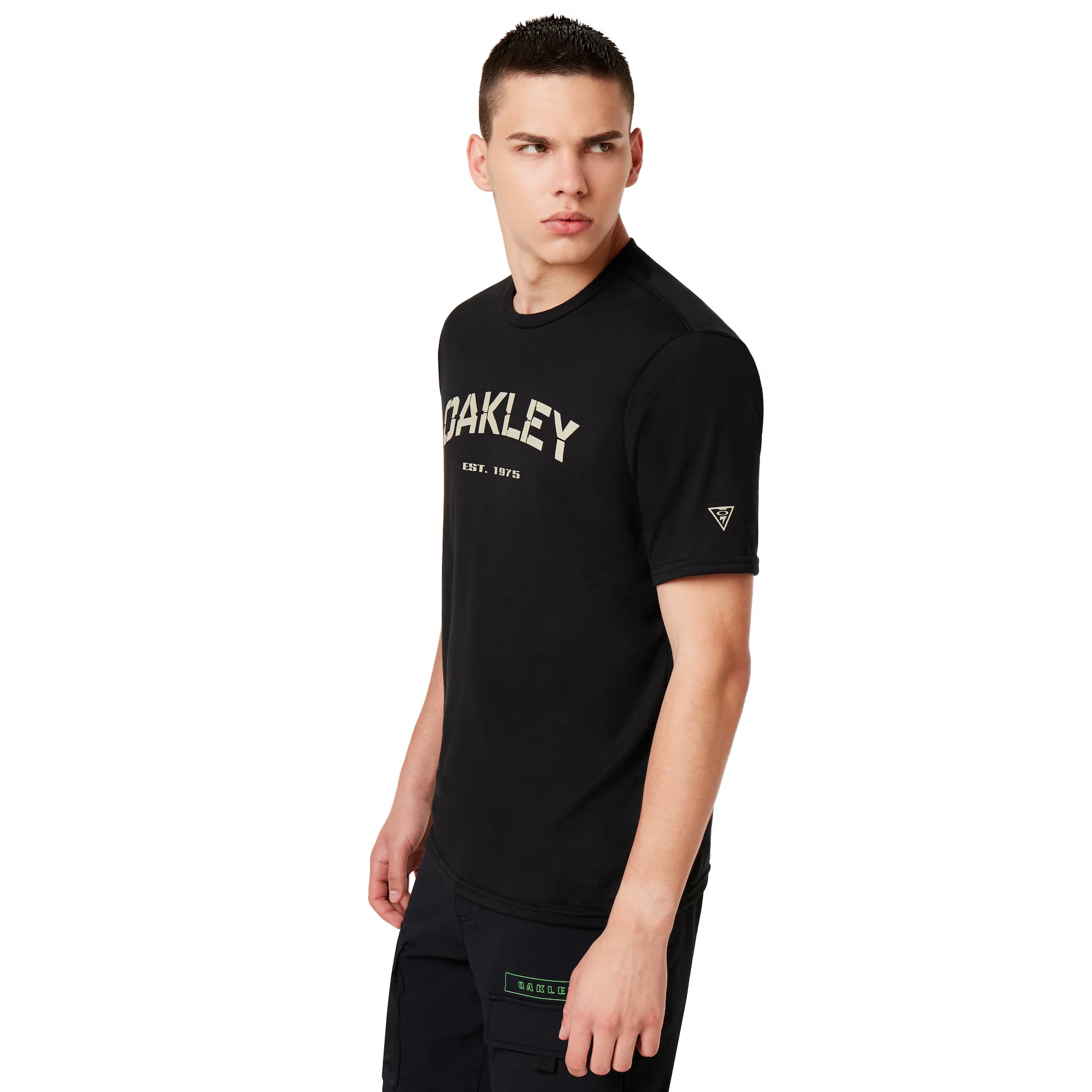เสื้อสีดำ Oakley รุ่น SI INDOC TEE