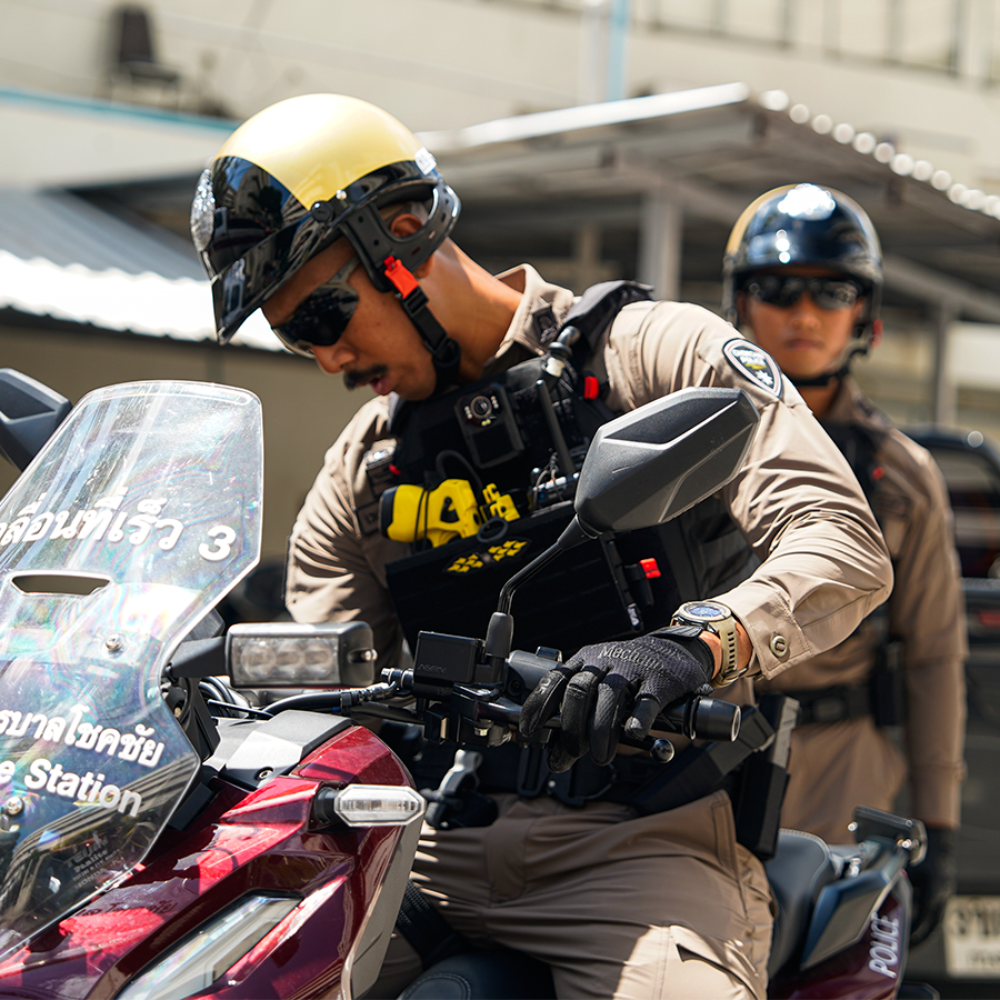 ชุดเครื่องแบบตำรวจสายตรวจ VALOR PX - Patrol Police Suit Uniform ครบชุด เสื้อ และ กางเกง