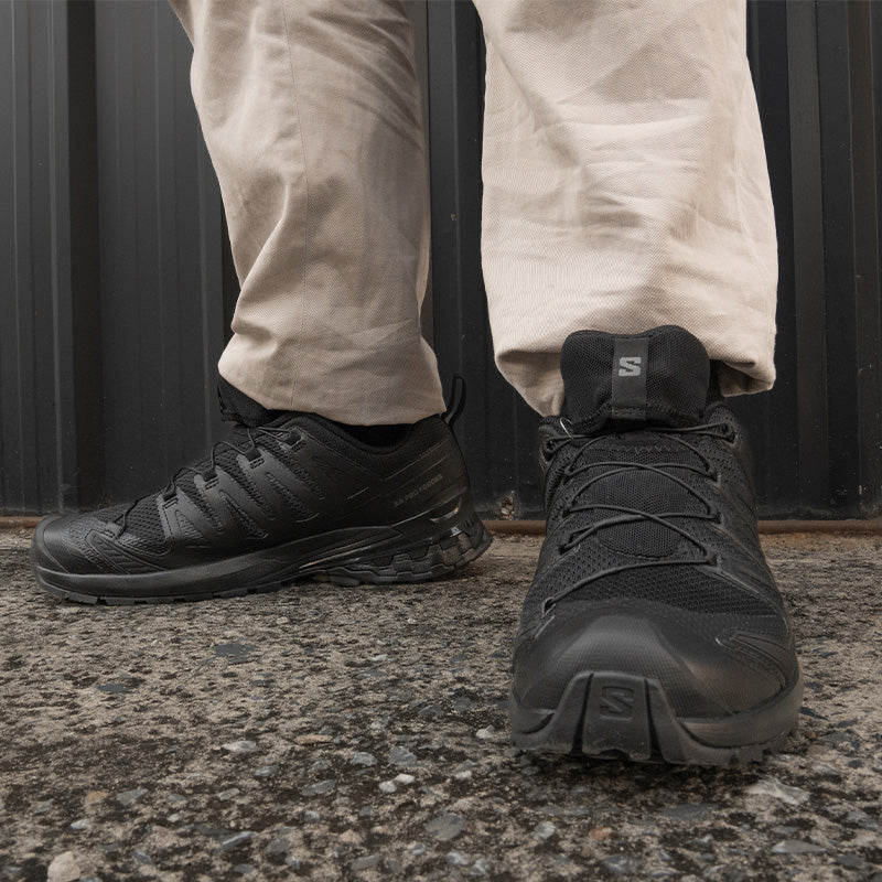 รองเท้าเดินป่า Salomon XA PRO Forces