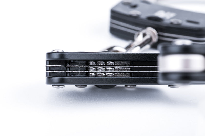 Nextorch HC10 Metal Handcuffs with chain connection