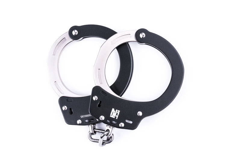 Nextorch HC10 Metal Handcuffs with chain connection