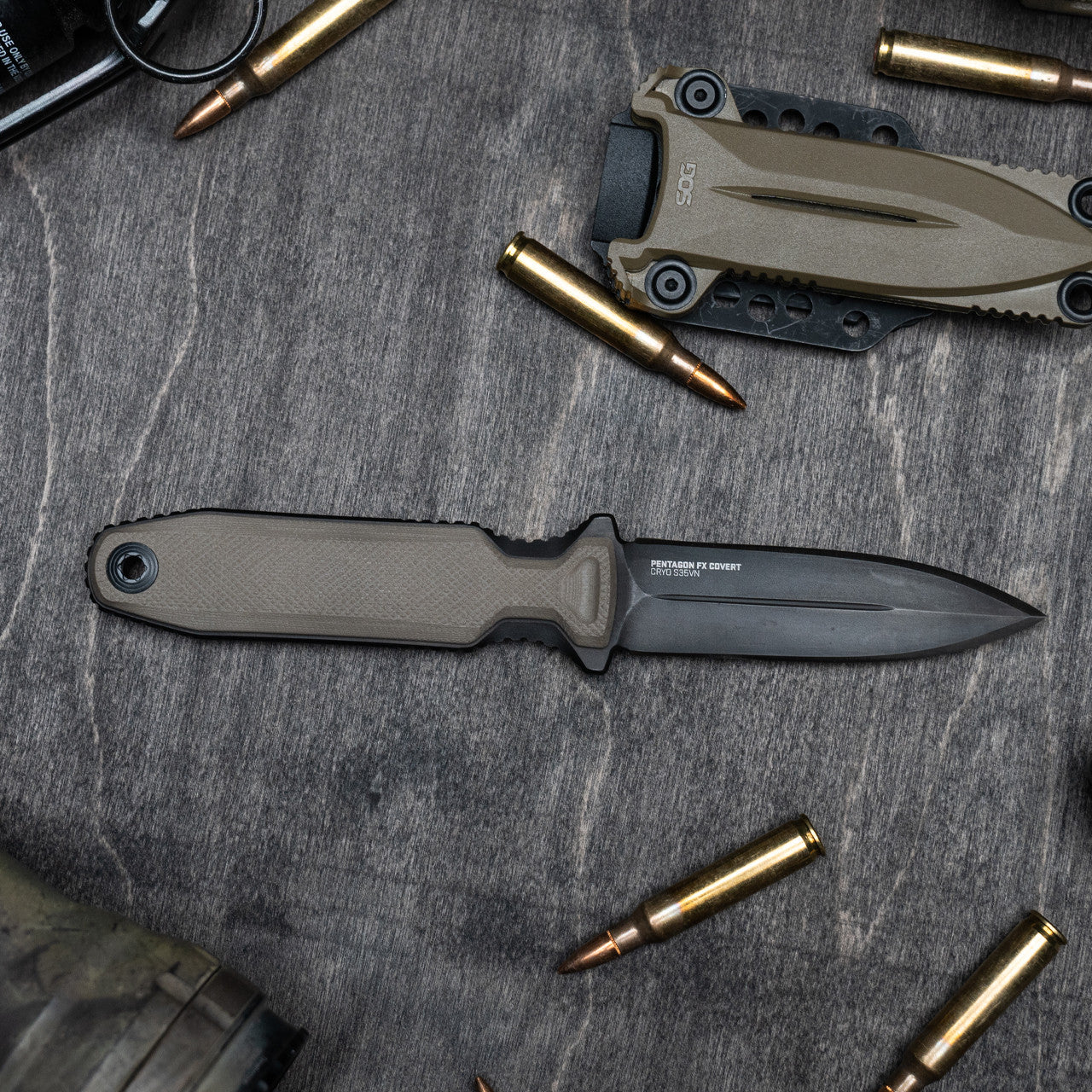 SOG Pentagon FX Covert, FDE Knives