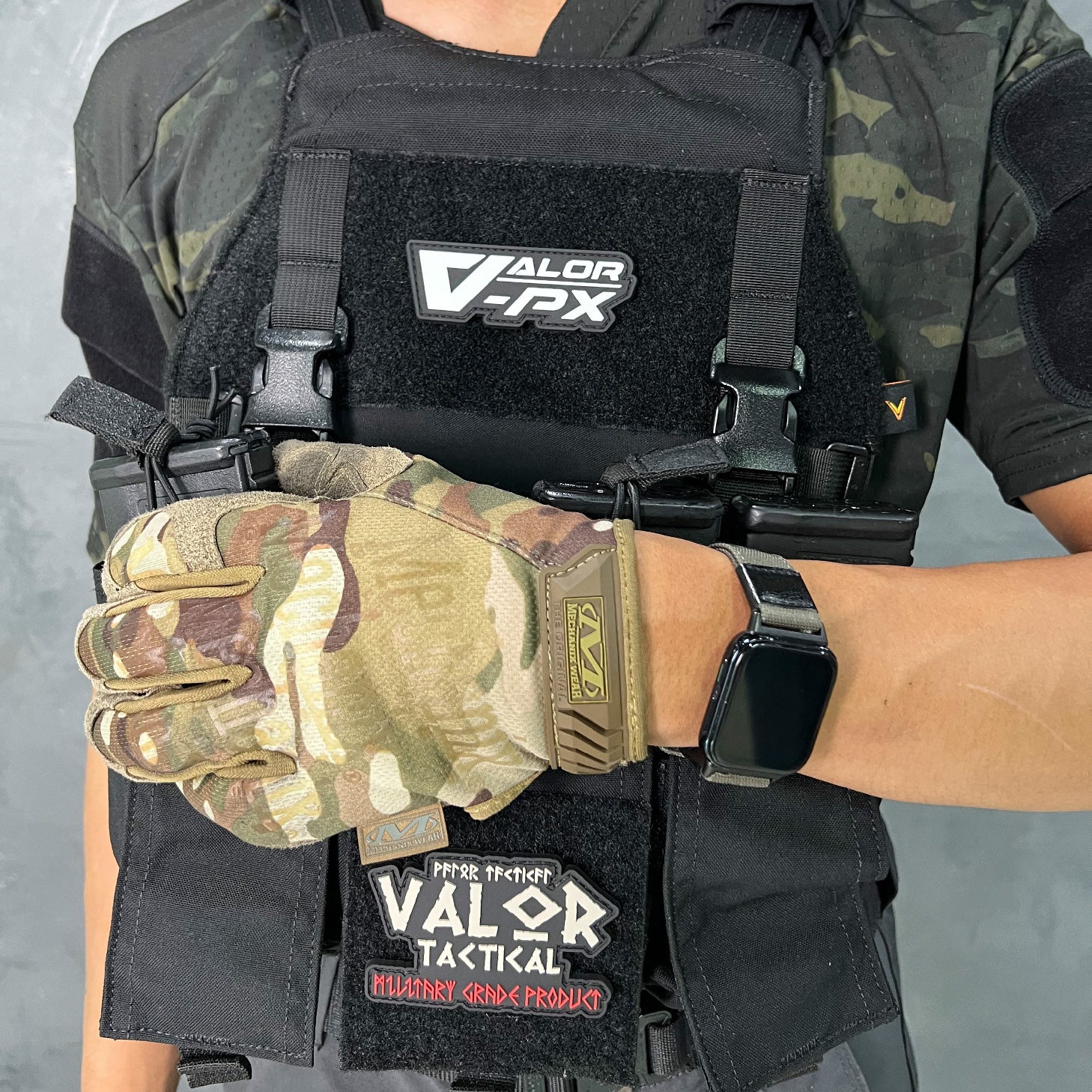 แพทซ์เวลโคร VALOR PX - PVC Patches VALOR PX Original Logo อาร์มพีวีซี ติดแขน