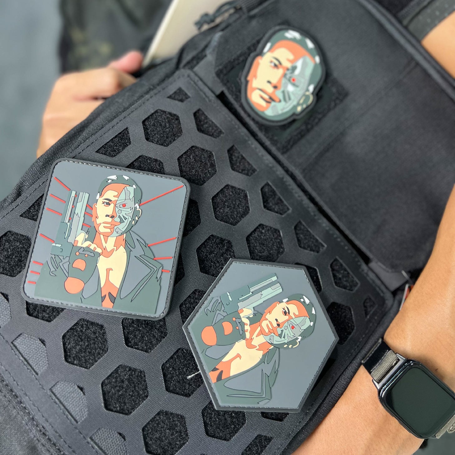 แพทซ์เวลโคร VALOR PX - PVC Patches จอมพล ป. T800 Head - Valor Story อาร์มพีวีซี ติดแขน