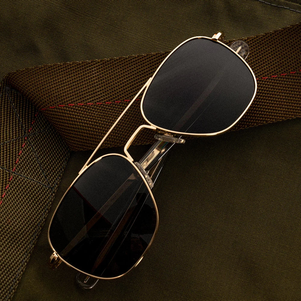 Randolph แว่นตากรอบทอง Aviator รุ่น Military Special Edition 23k Gold
