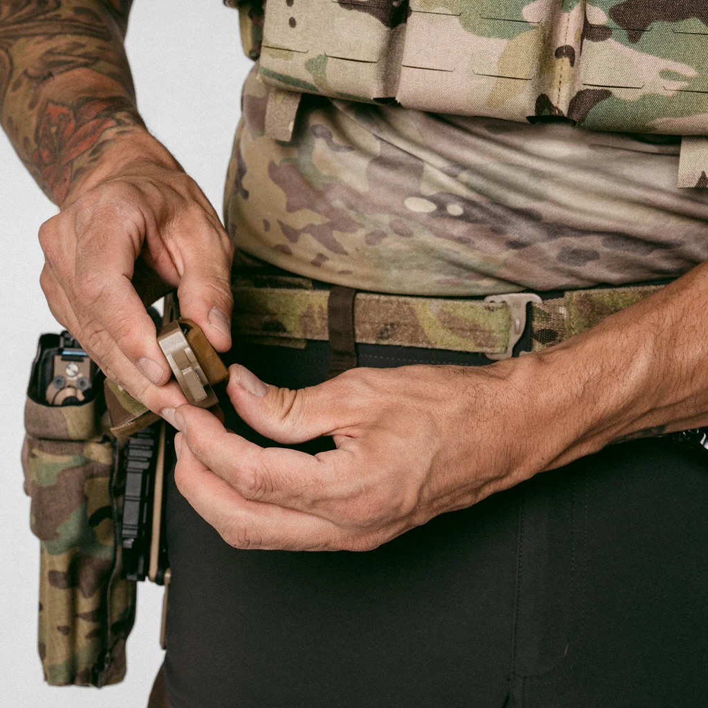 Ferro Concepts - Bora Belt Webbing Lock