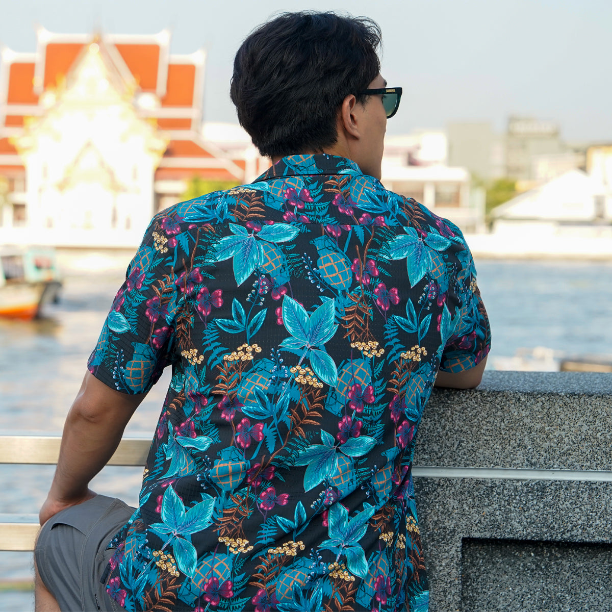 VALOR PX - Flower Bomb Hawaii Shirt