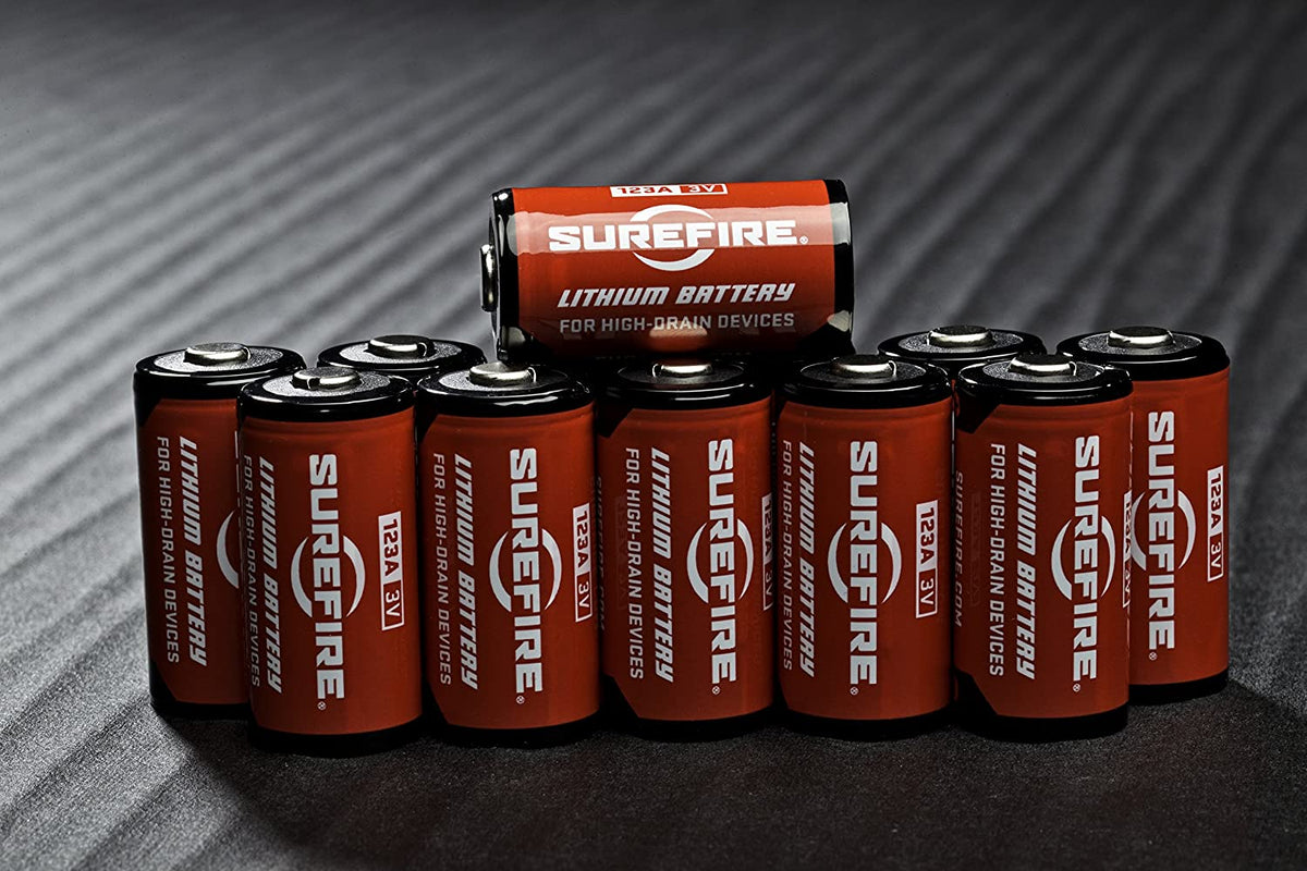 SUREFIRE - 123A LITHIUM BATTERIES PACK ( 12PC / PACK ) - close up
