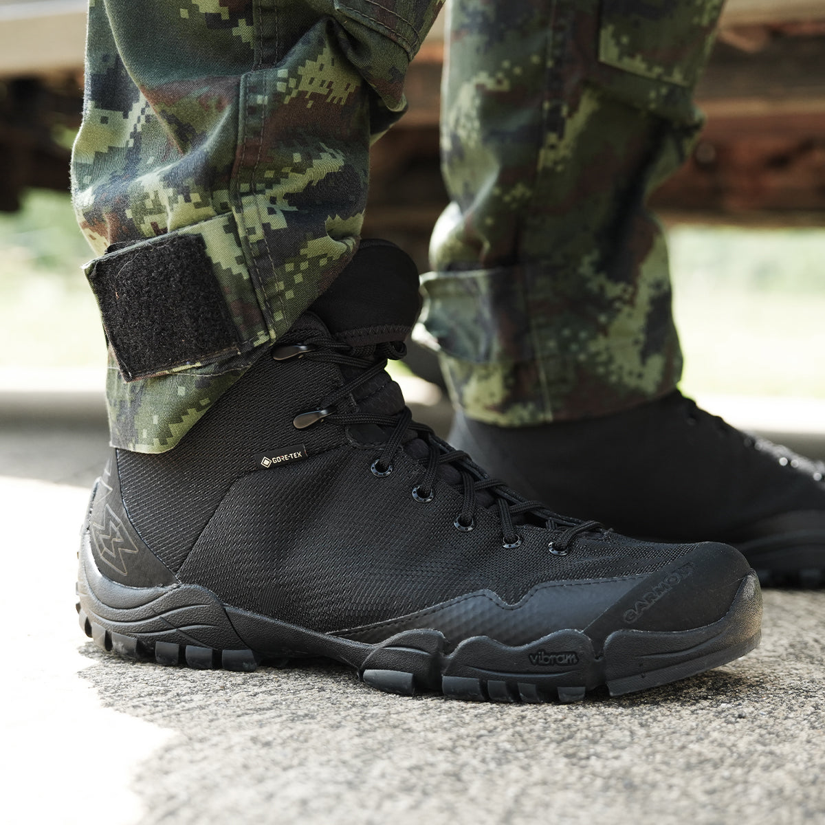GARMONT - NEMESIS 4.2 GTX [BLACK]