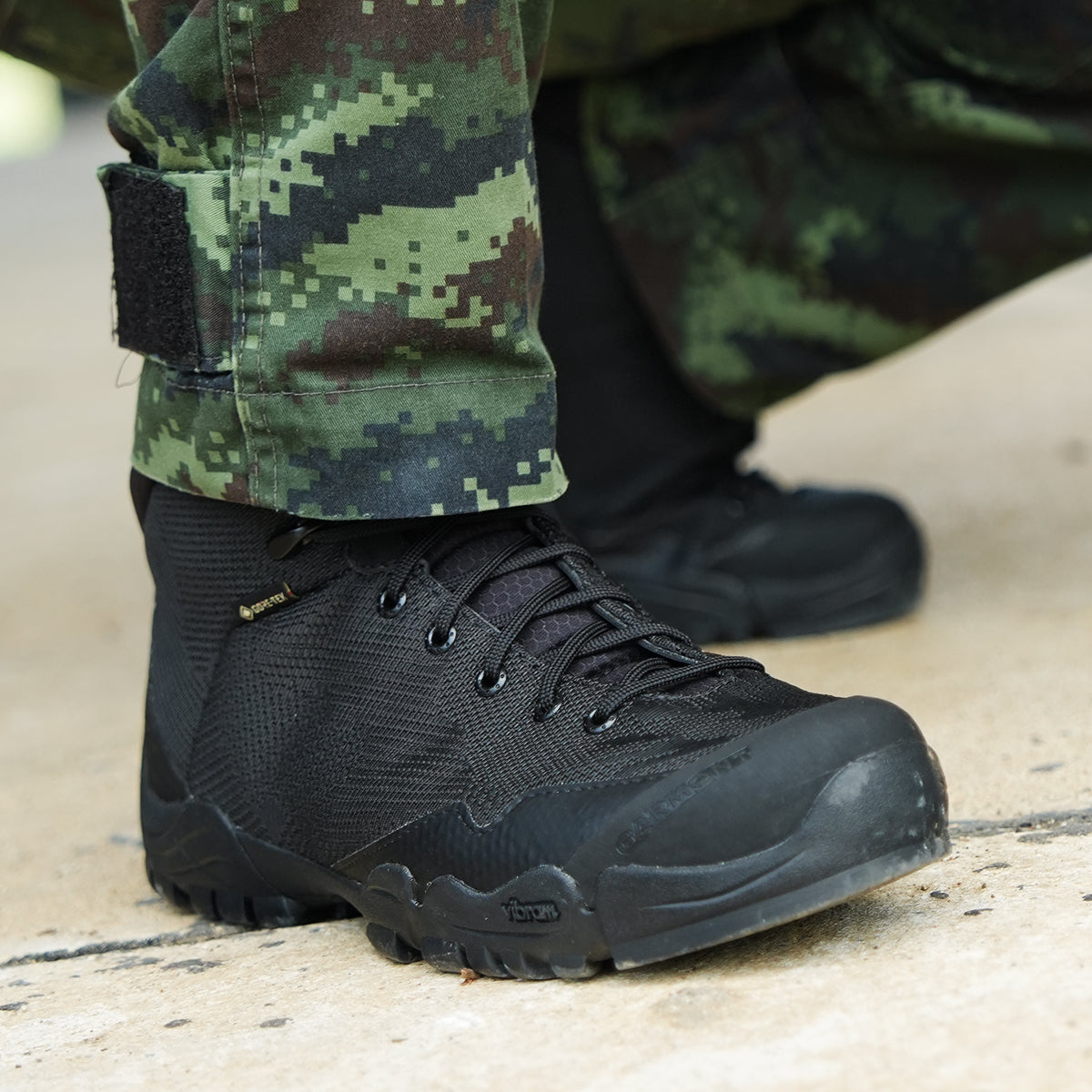 GARMONT - NEMESIS 4.2 GTX [BLACK]