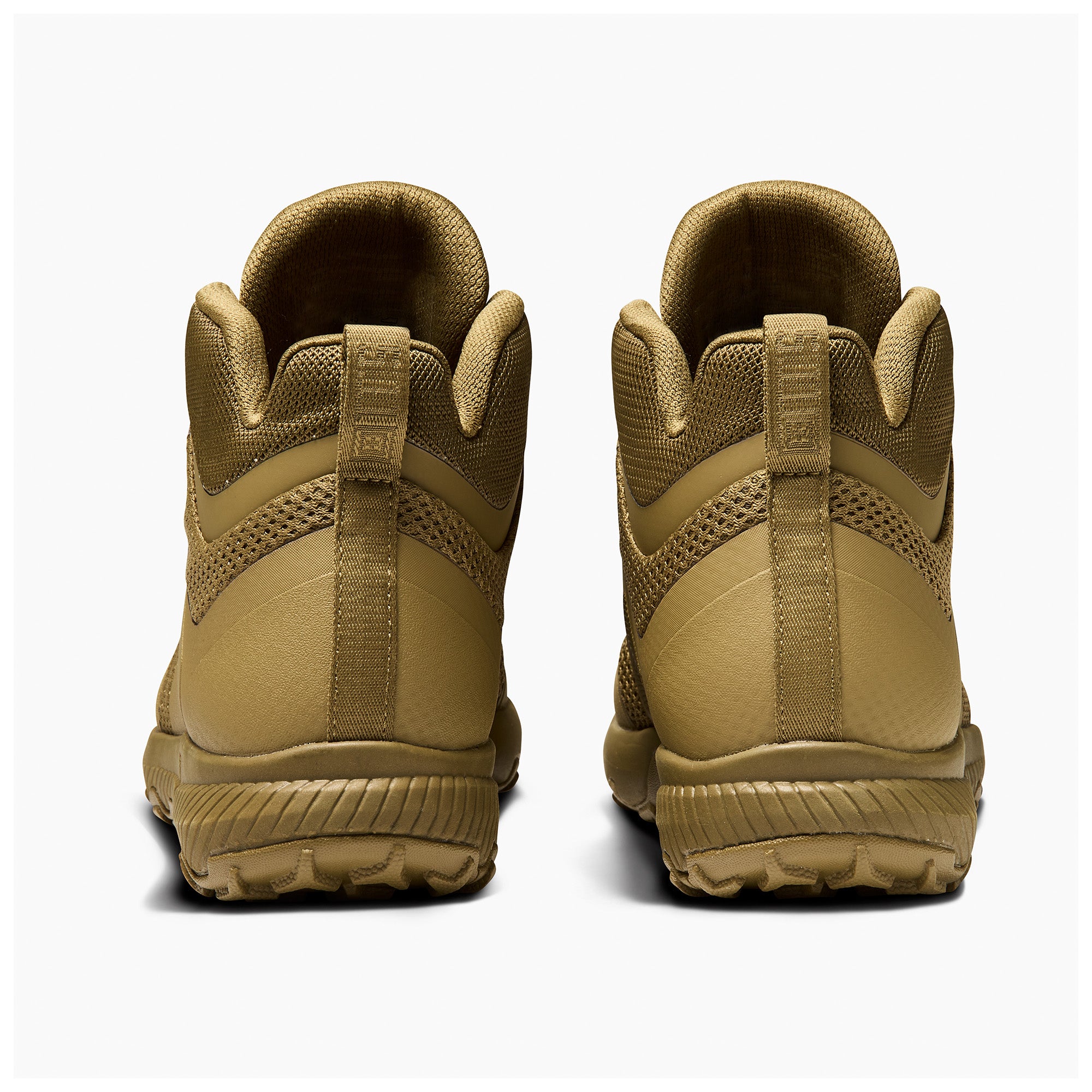 รองเท้าเดินป่า 5.11 A/T™ Trainer Mid 2.0