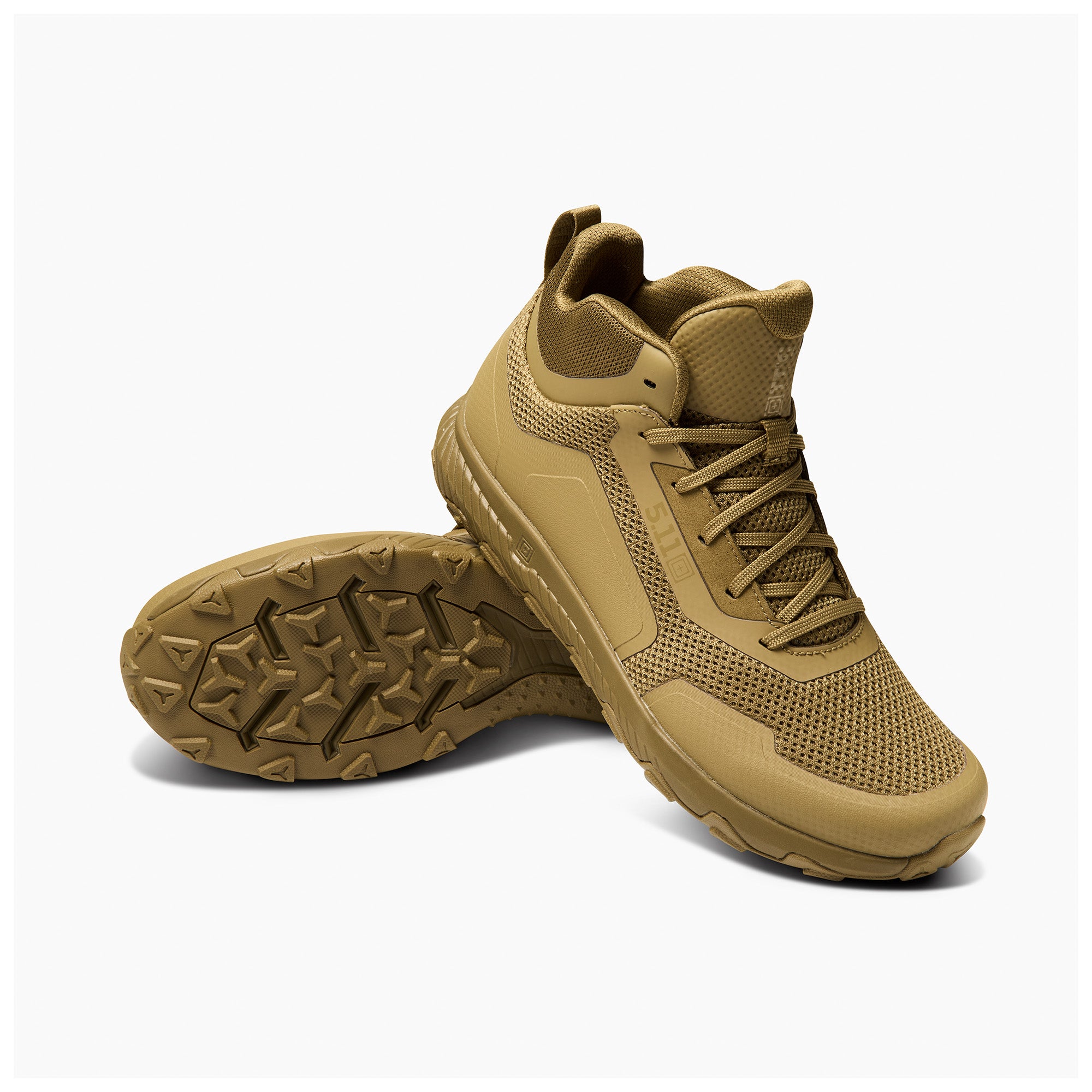 รองเท้าเดินป่า 5.11 A/T™ Trainer Mid 2.0