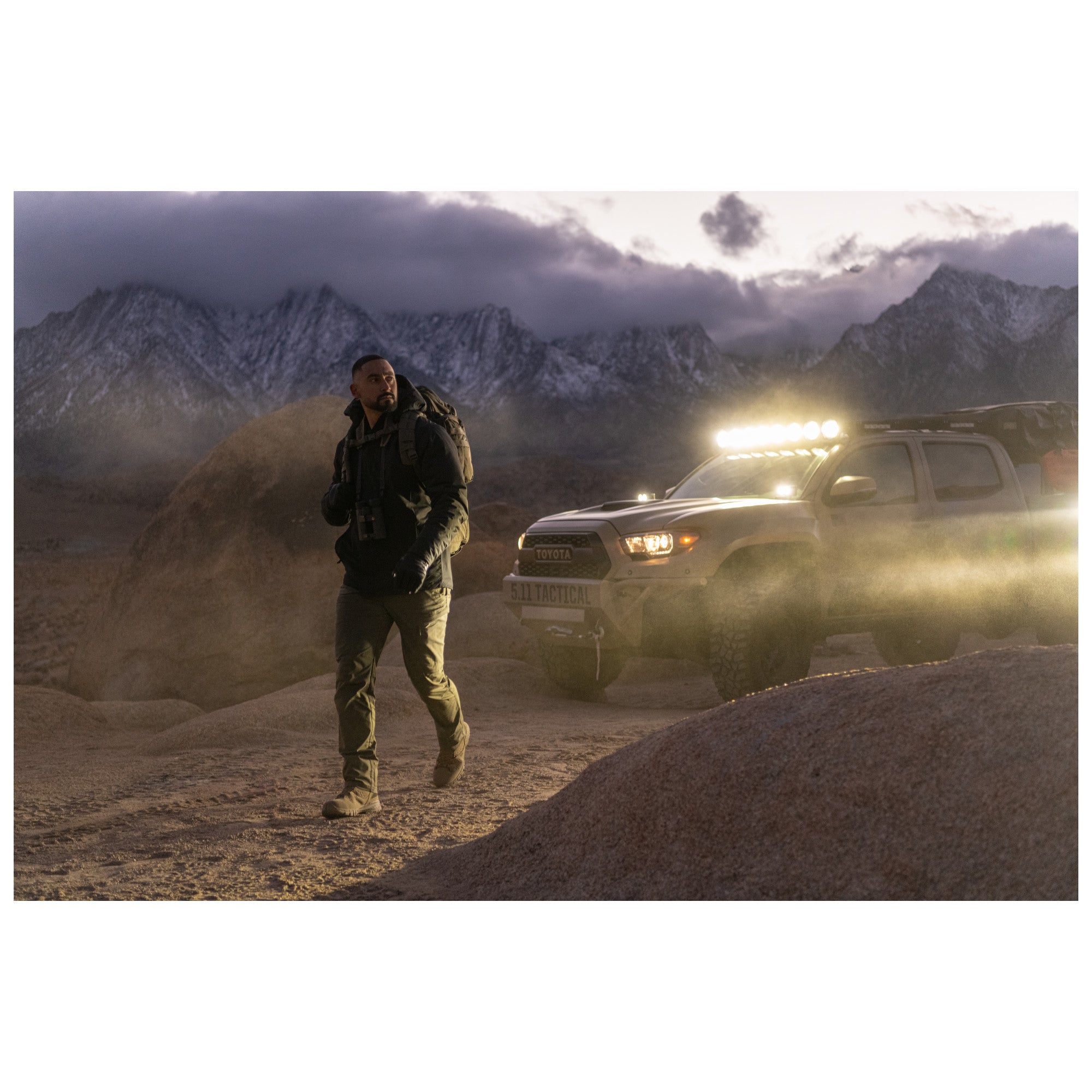 กางเกงขายาว 5.11 Men's Straight Fit Ridge Cargo Pant