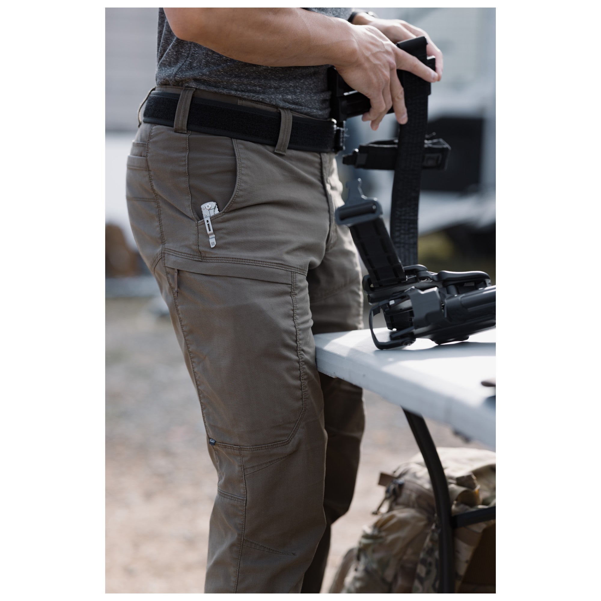 กางเกงขายาว 5.11 Men's Straight Fit Ridge Cargo Pant