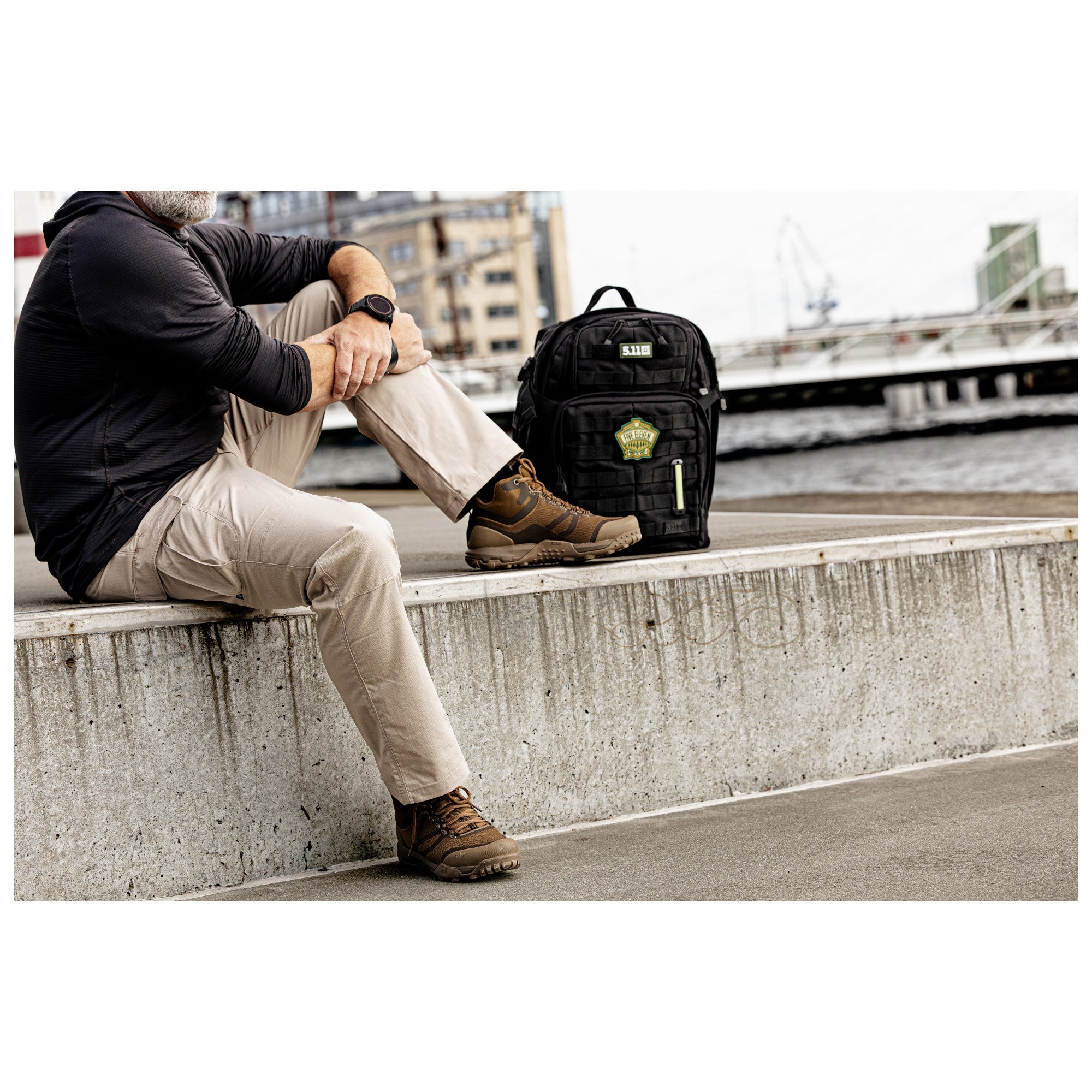 กางเกงขายาว 5.11 Men's Straight Fit Ridge Cargo Pant