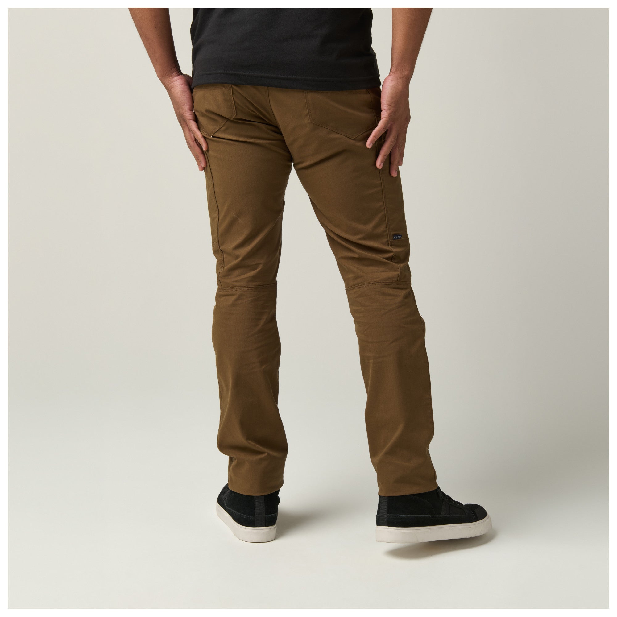 กางเกงขายาว 5.11 Men's Straight Fit Ridge Cargo Pant