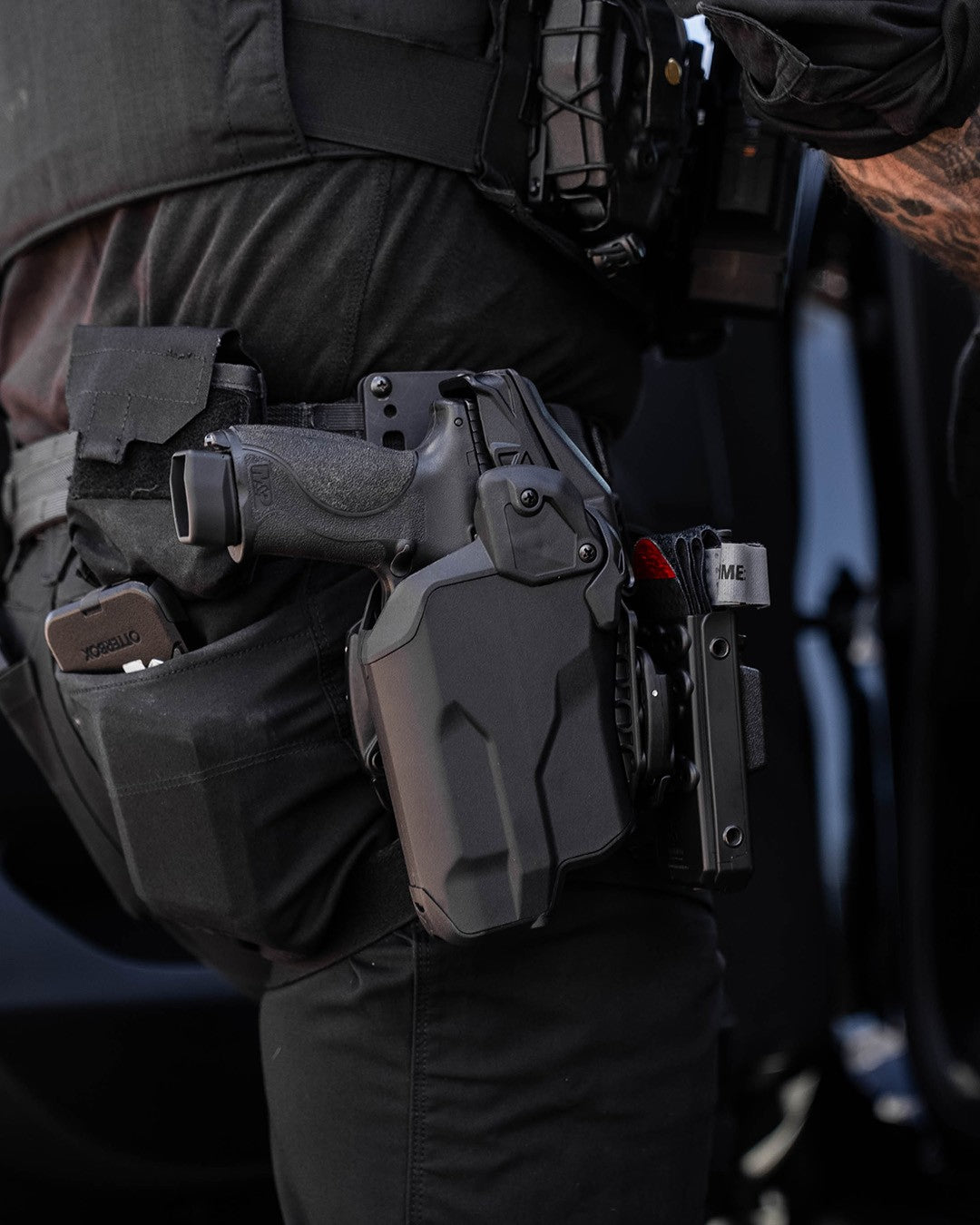 Blade Tech - Front Mounting Plate W/Tek-Mount Mini Kit