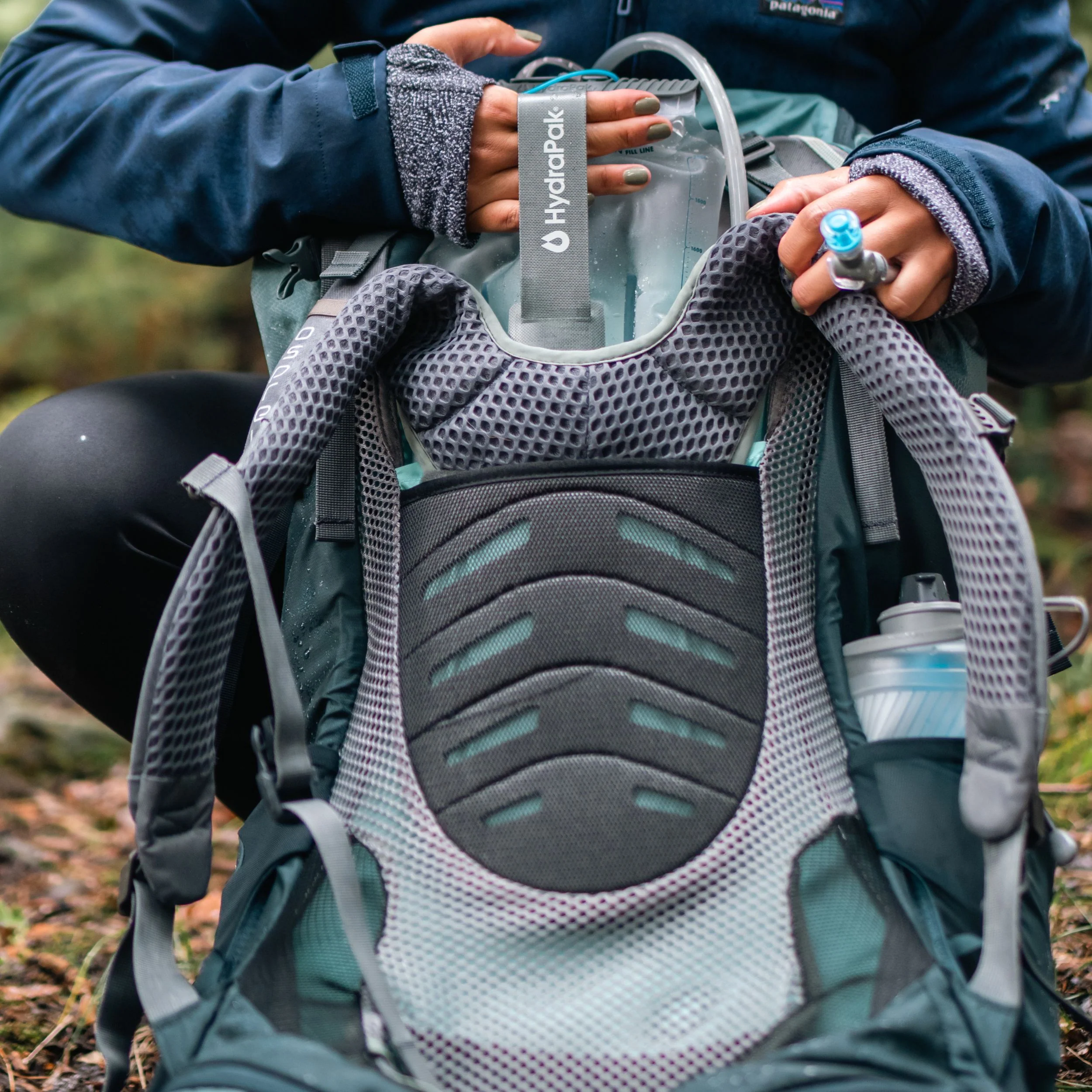 Hydrapak - Contour 2L & 3L hydration bag Clear