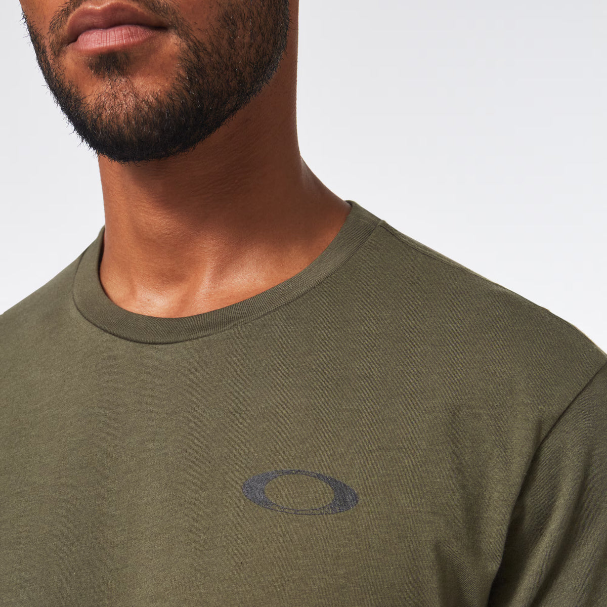 เสื้อ OAKLEY SI  SI Oakley Brave Tee เสื้อสีน้ำตาล ของแท้นำเข้าจากต่างประเทศ