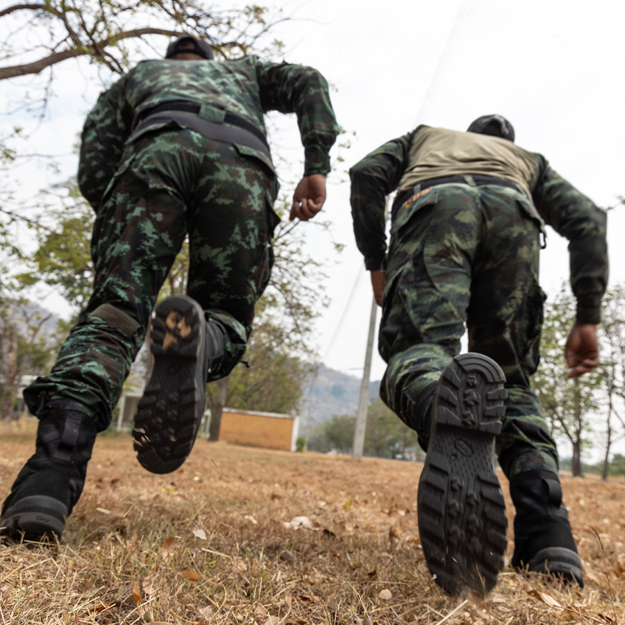 GARMONT - T8 BIFIDA BE WIDE [Black]