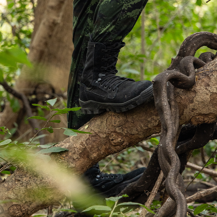 GARMONT - T8 BIFIDA BE WIDE [Black]