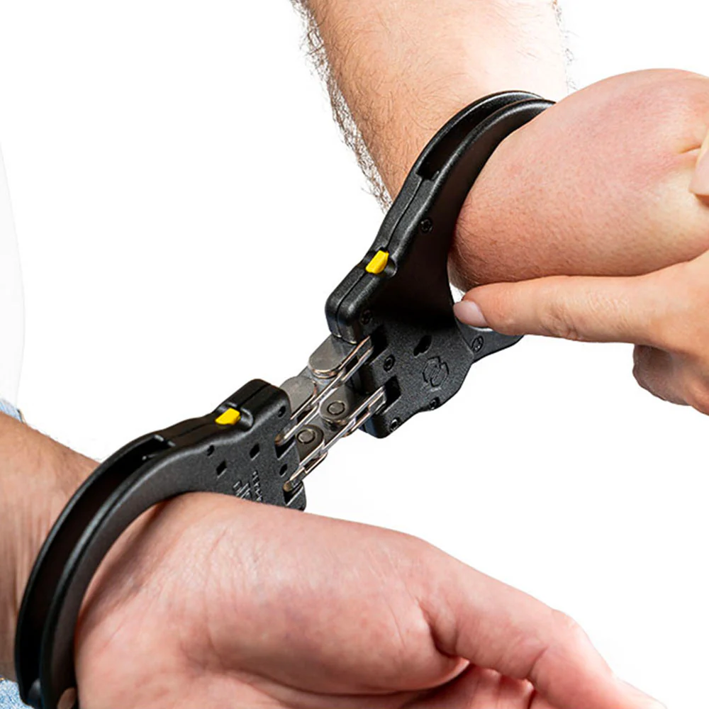 ASP Hinge Ultra PLUS Handcuff (Aluminum) - Black, 1 Pawl (Yellow-Tactical)