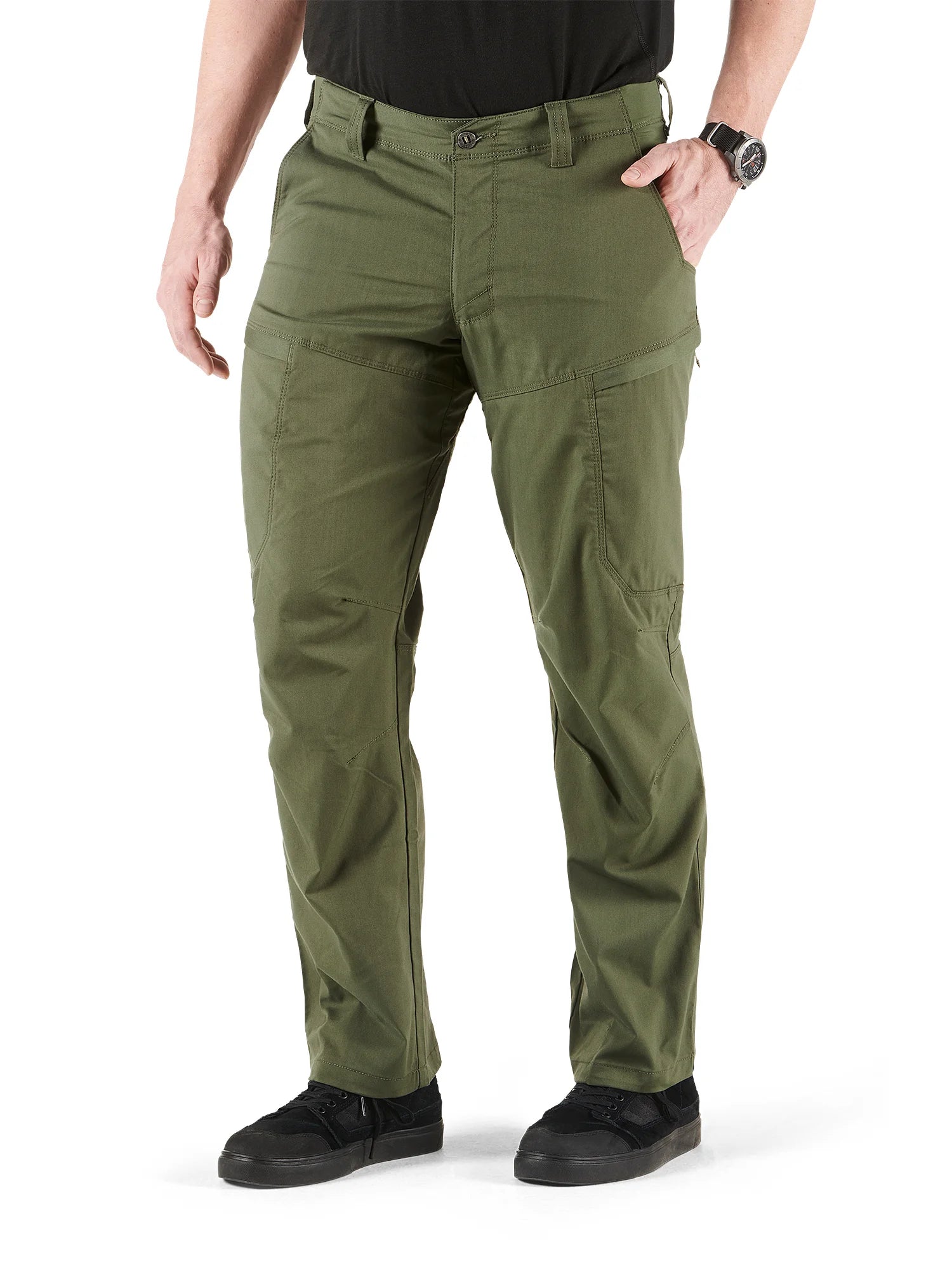 5.11 Men’s Regular Fit Stretch APEX® Cargo Pant