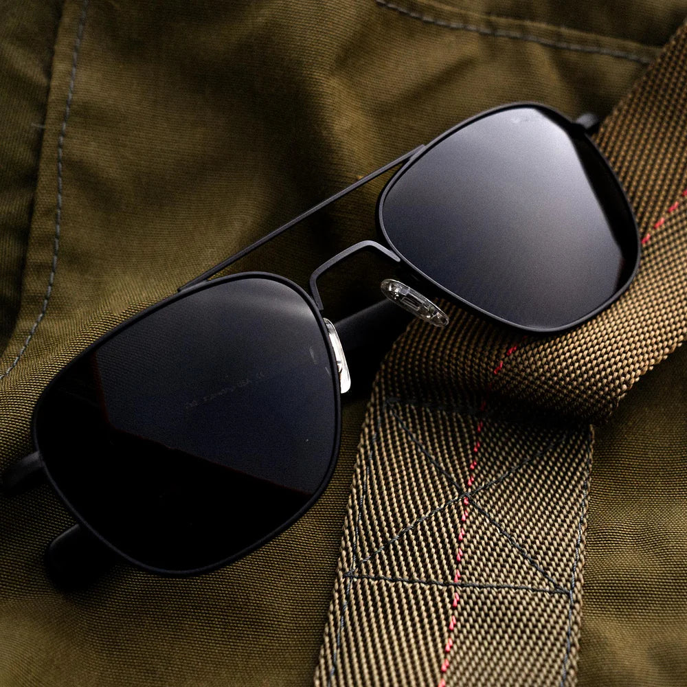Randolph - Aviator Military Special Edition แว่นราคาไม่แพง กรอบและเลนส์ สีดำ 