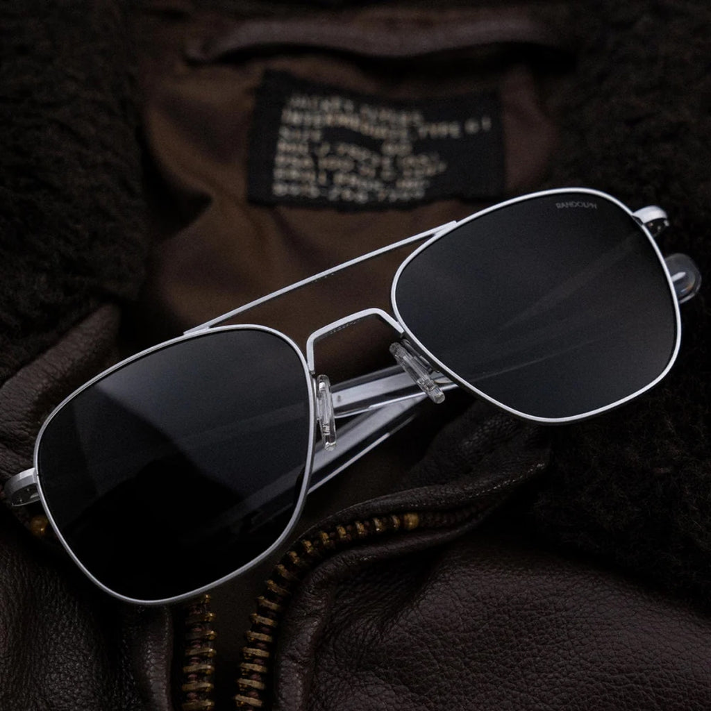 Randolph  รุ่นดัง Aviator Military Special Edition  Matte Chrome แว่นเลนส์ดัดแสง กันแดด