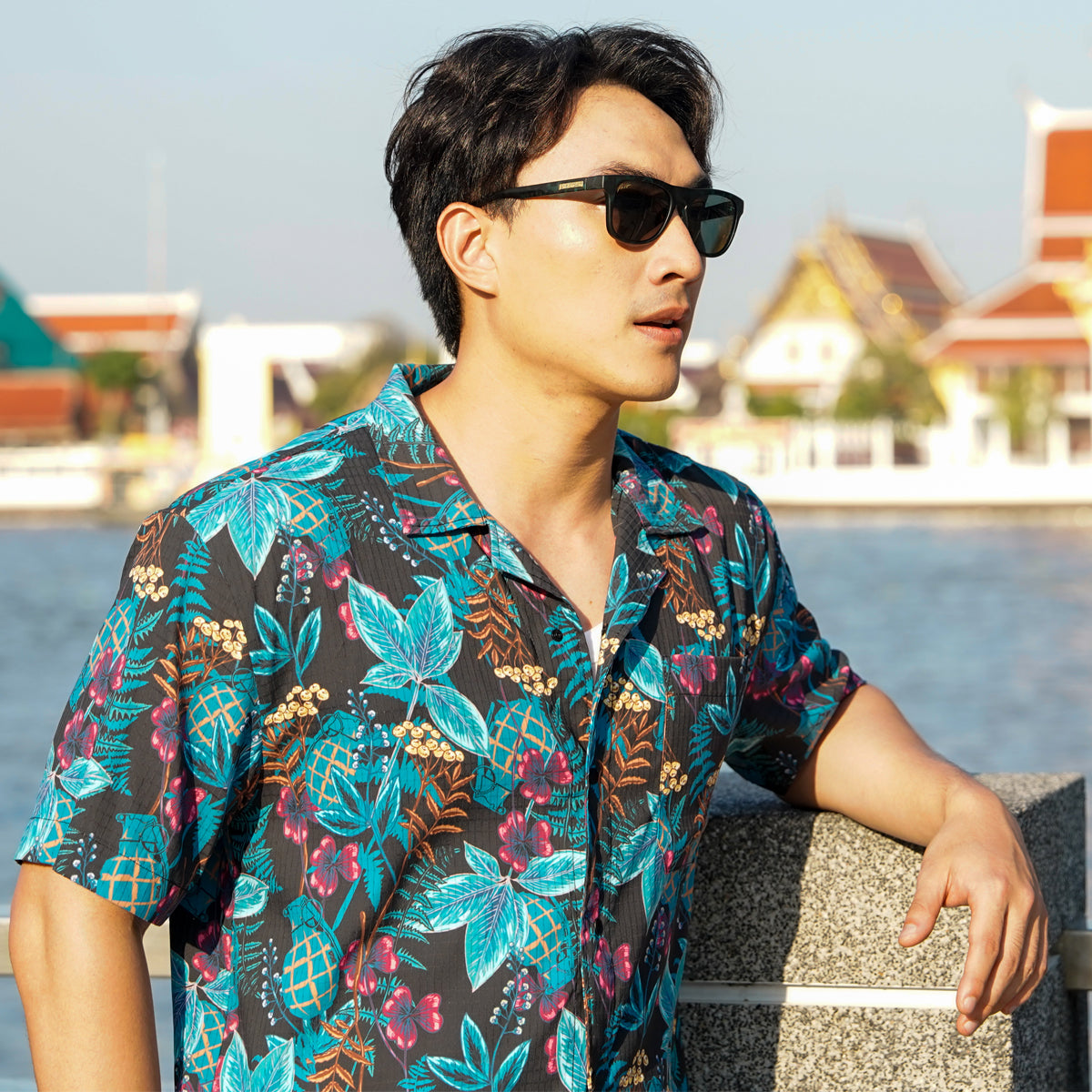 VALOR PX - Flower Bomb Hawaii Shirt