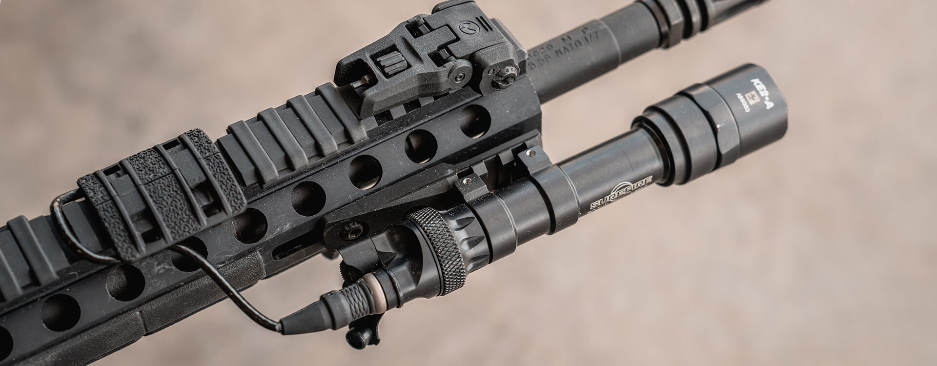 Magpul M-LOK Cantilever Rail/Light Mount, Aluminum [Black]